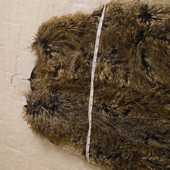 Trina Turk Luxurious Faux Fur Vest in Brown - Picture 10 of 15